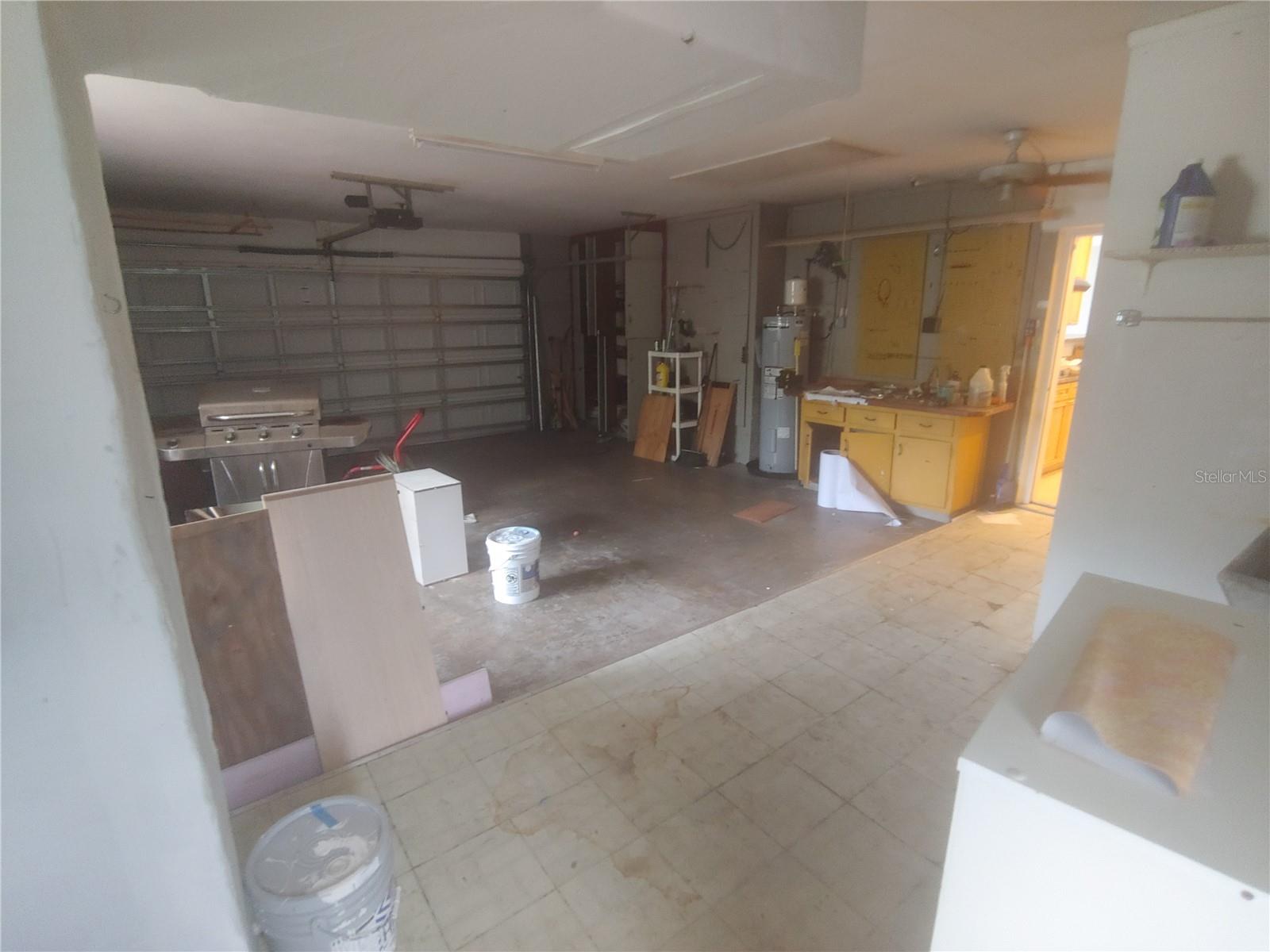 LAKEWOOD ESTATES SEC D - Residential Lease