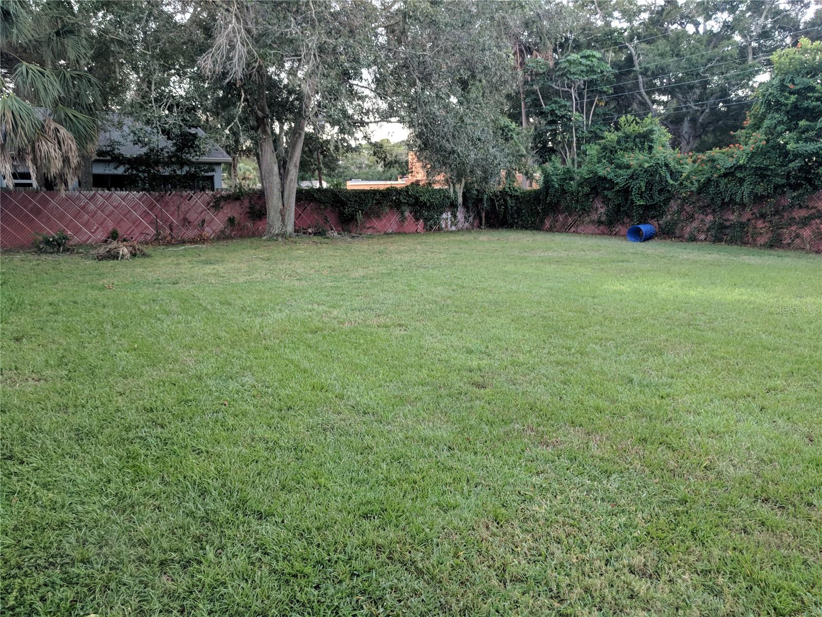 LAKEWOOD ESTATES SEC D - Residential Lease