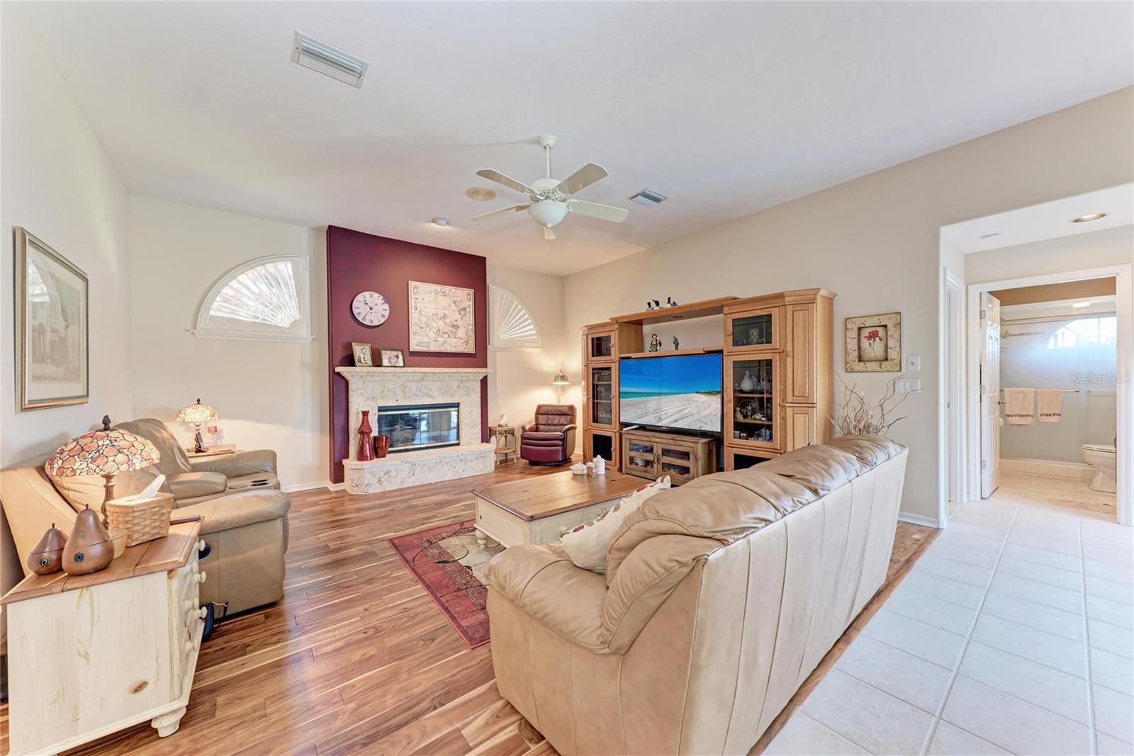 DEER CREEK - Residential