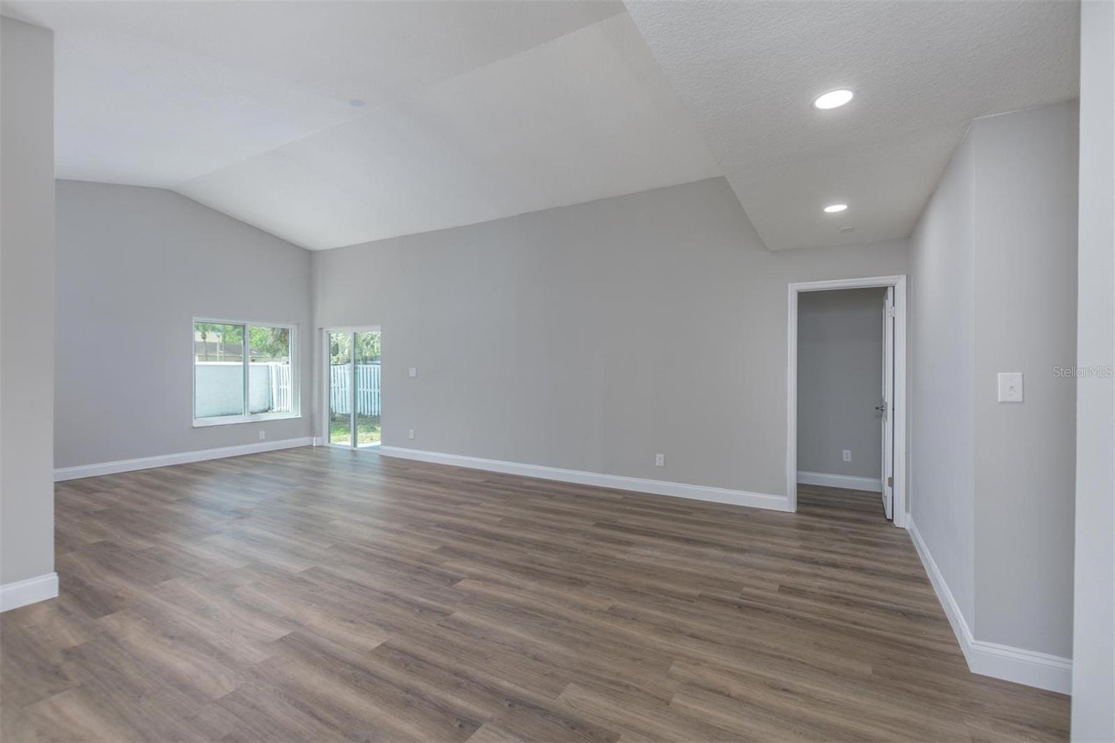 SAUSALITO SEC 4 - Residential