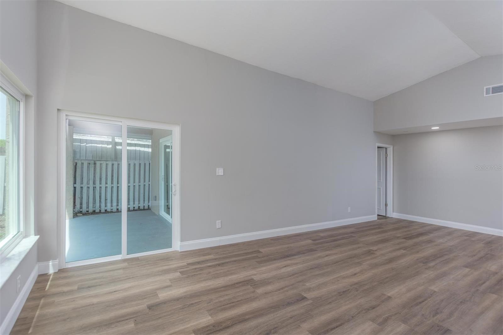 SAUSALITO SEC 4 - Residential