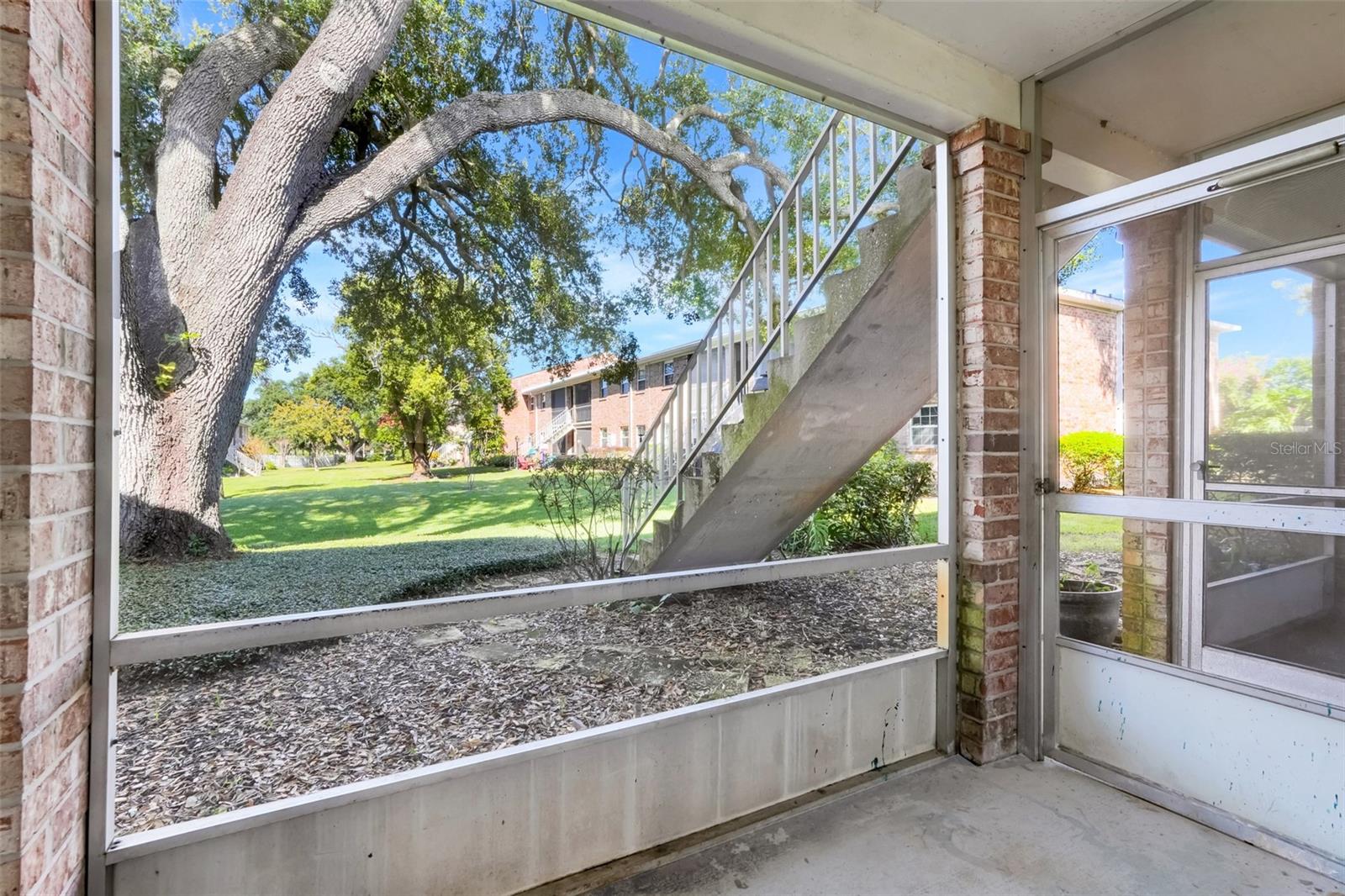 PLANTATION APTS ORLANDO - Residential