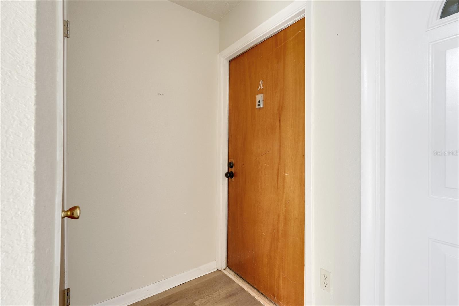 PLANTATION APTS ORLANDO - Residential