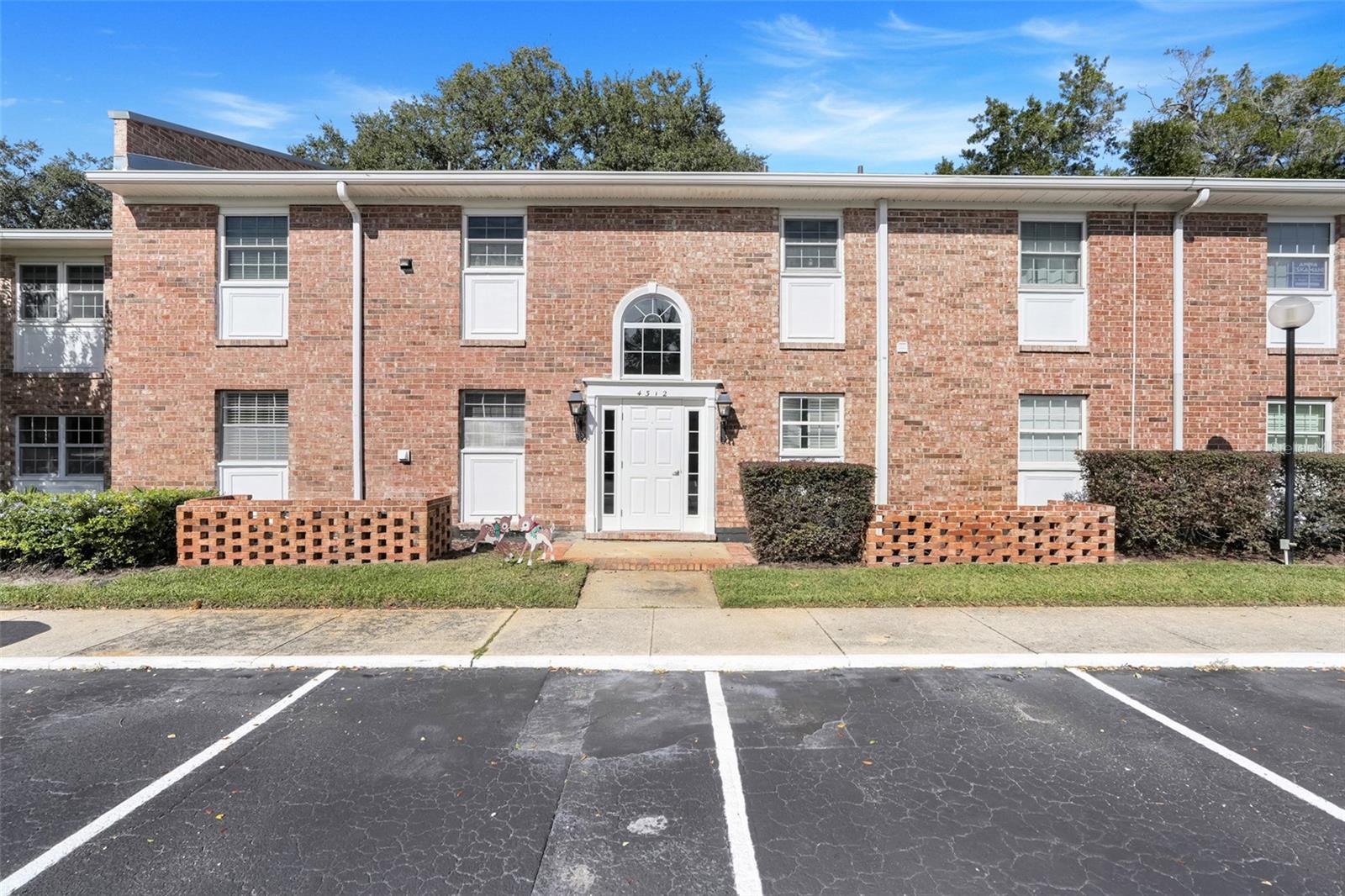 PLANTATION APTS ORLANDO - Residential