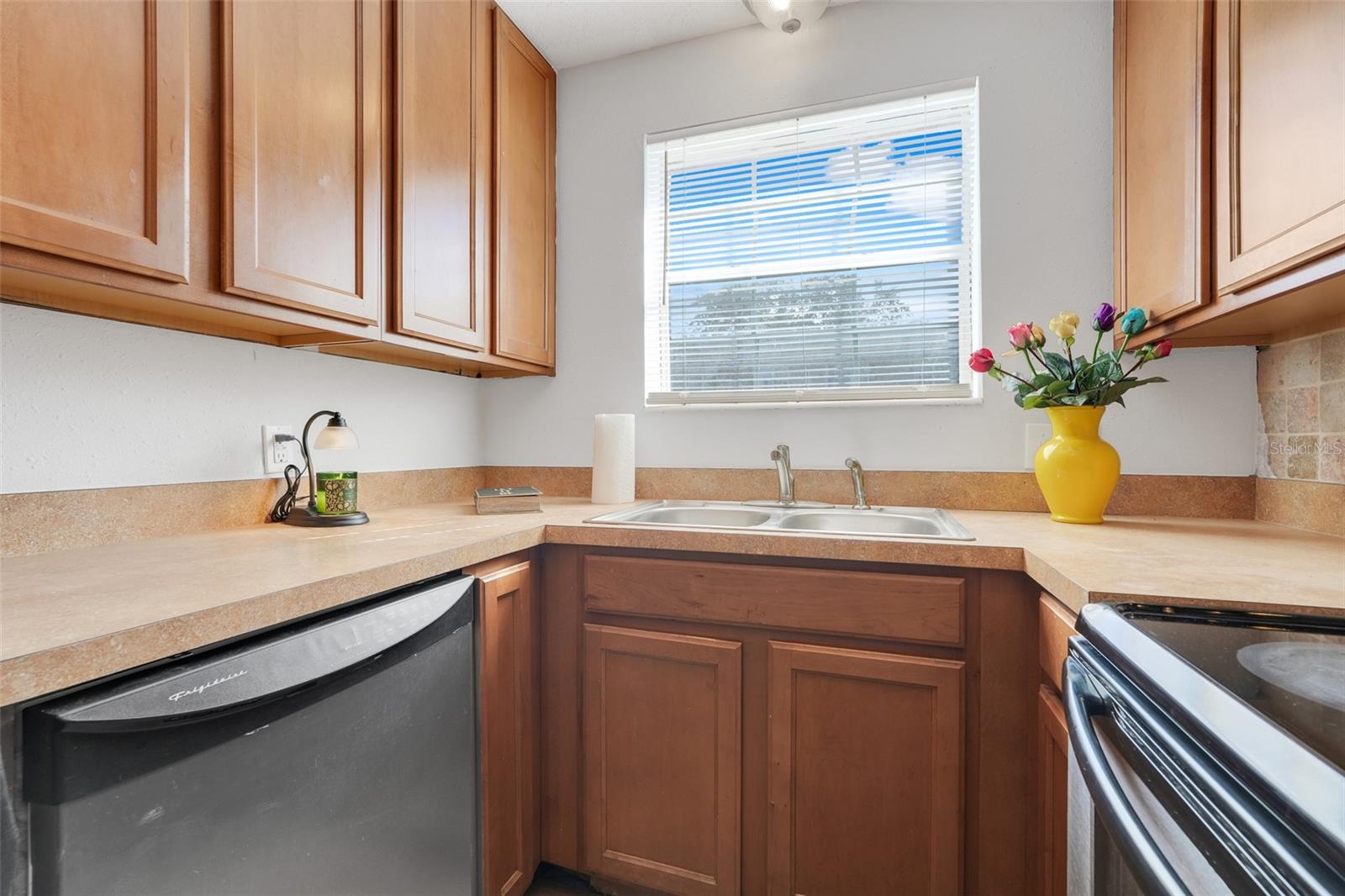 PLANTATION APTS ORLANDO - Residential