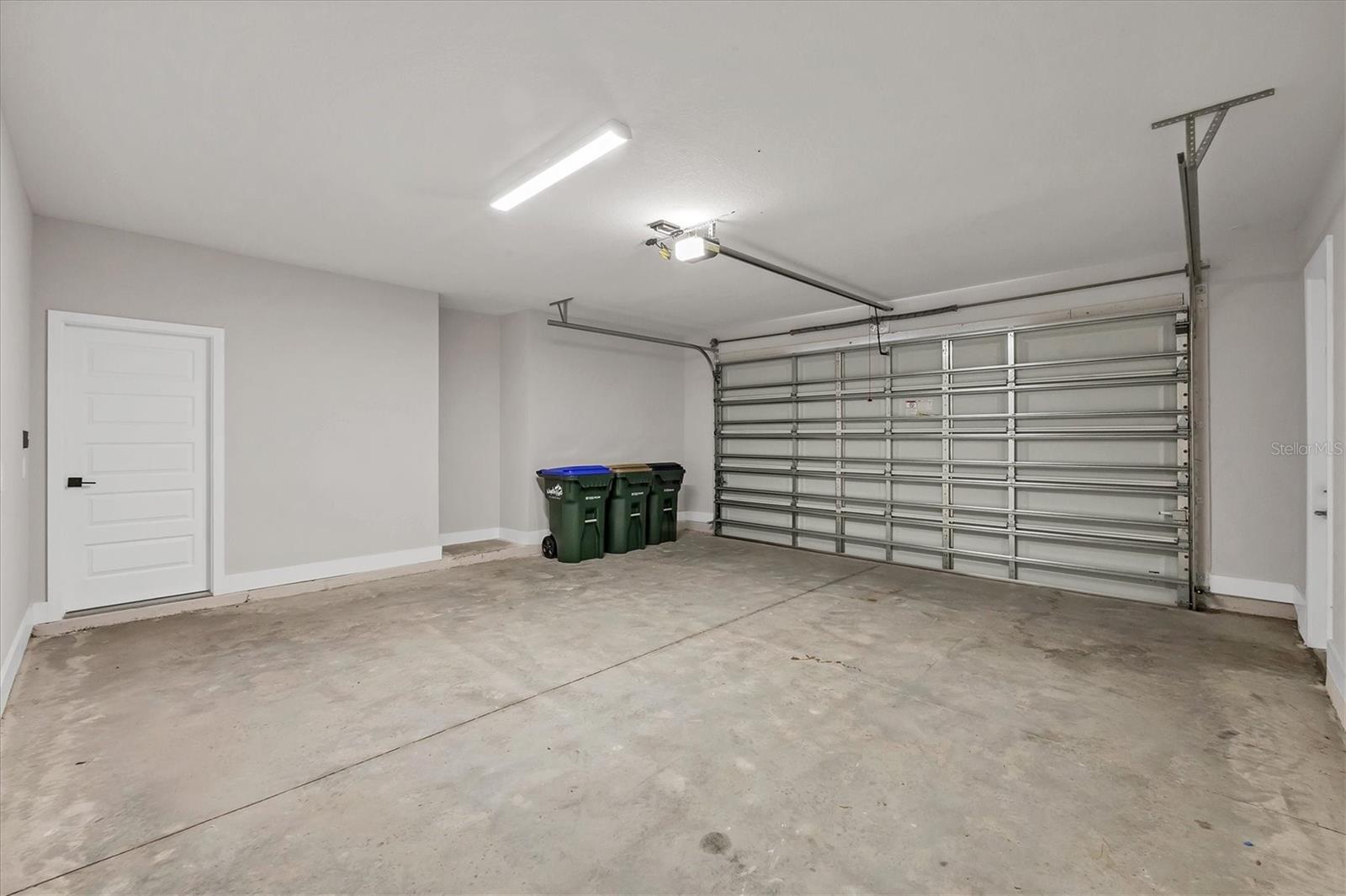 BB LIVING IN WELLEN PARK - Residential Lease