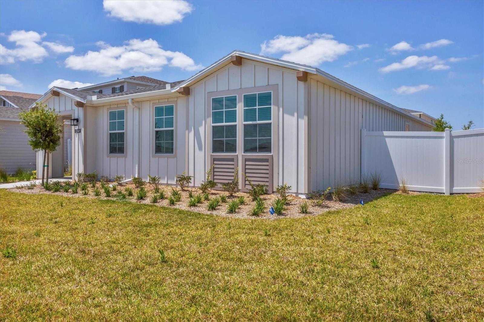 BB LIVING IN WELLEN PARK - Residential Lease