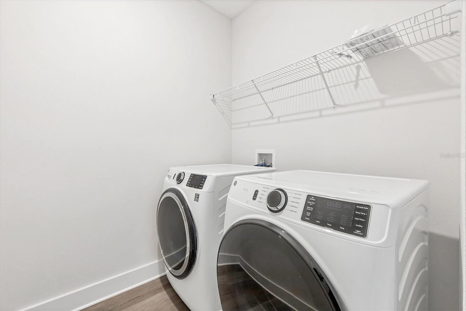 BB LIVING IN WELLEN PARK - Residential Lease