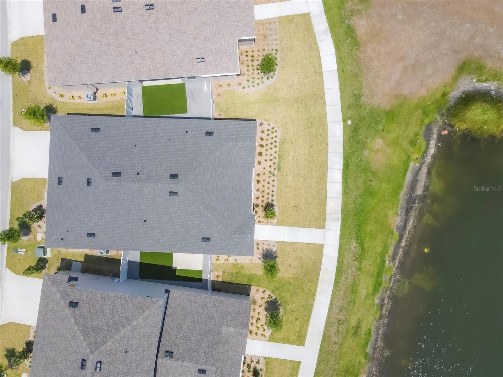 BB LIVING IN WELLEN PARK - Residential Lease