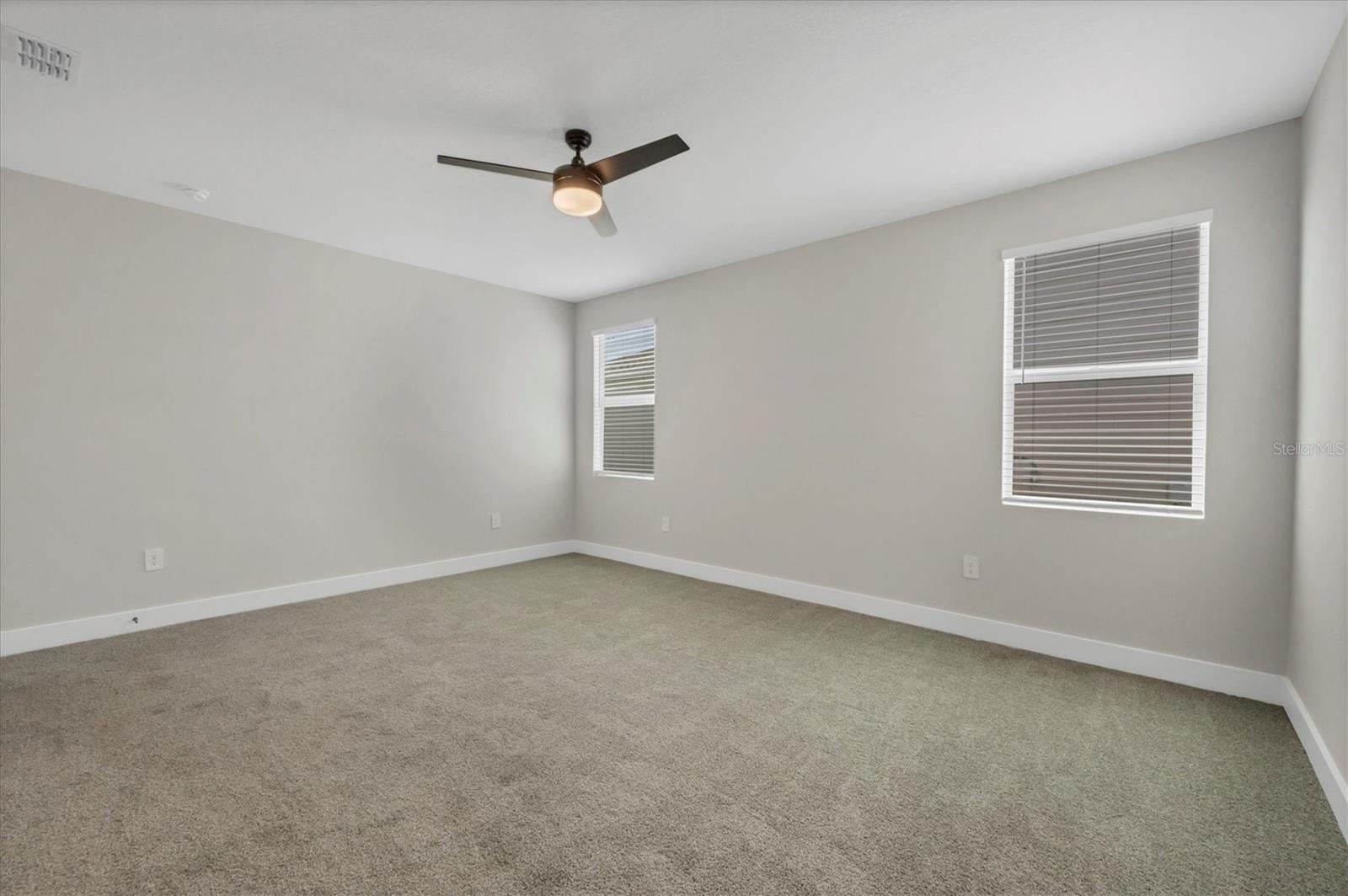 BB LIVING IN WELLEN PARK - Residential Lease