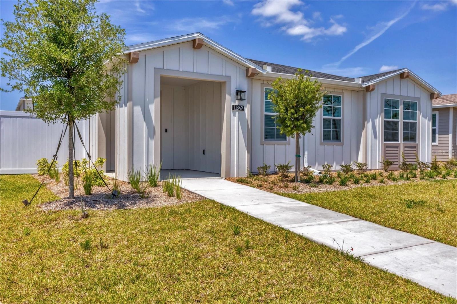 BB LIVING IN WELLEN PARK - Residential Lease