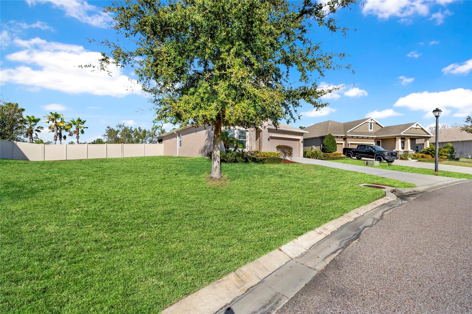 VISTA LKS/BAILEYS BLUFF - Residential