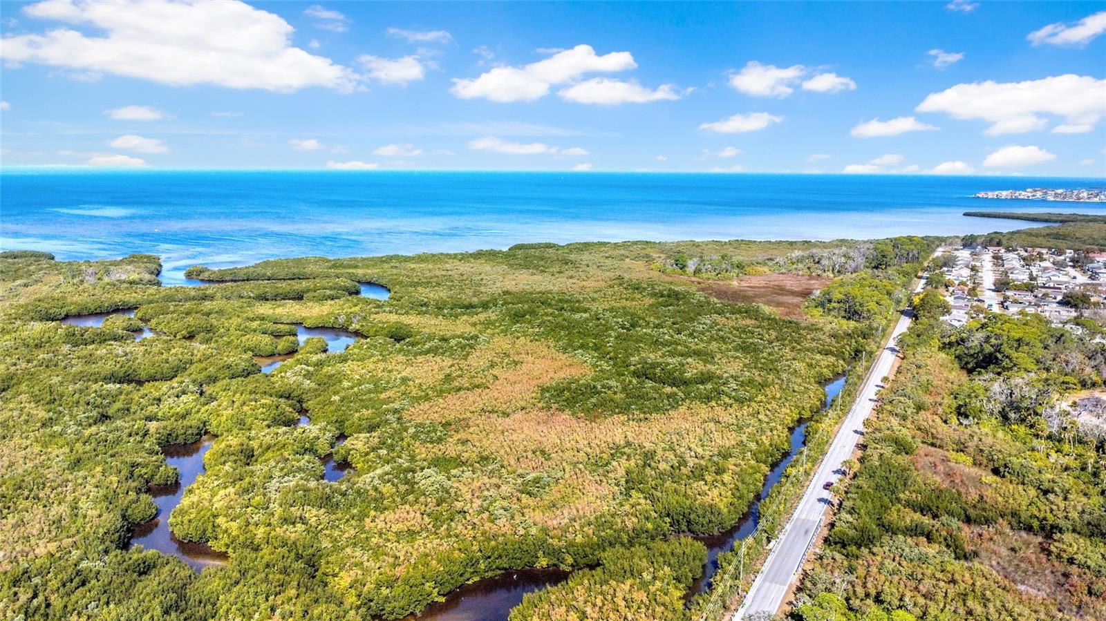 VISTA LKS/BAILEYS BLUFF - Residential