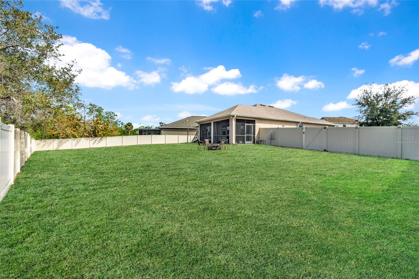 VISTA LKS/BAILEYS BLUFF - Residential