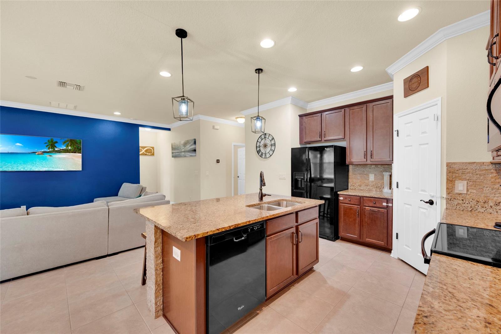 VISTA LKS/BAILEYS BLUFF - Residential