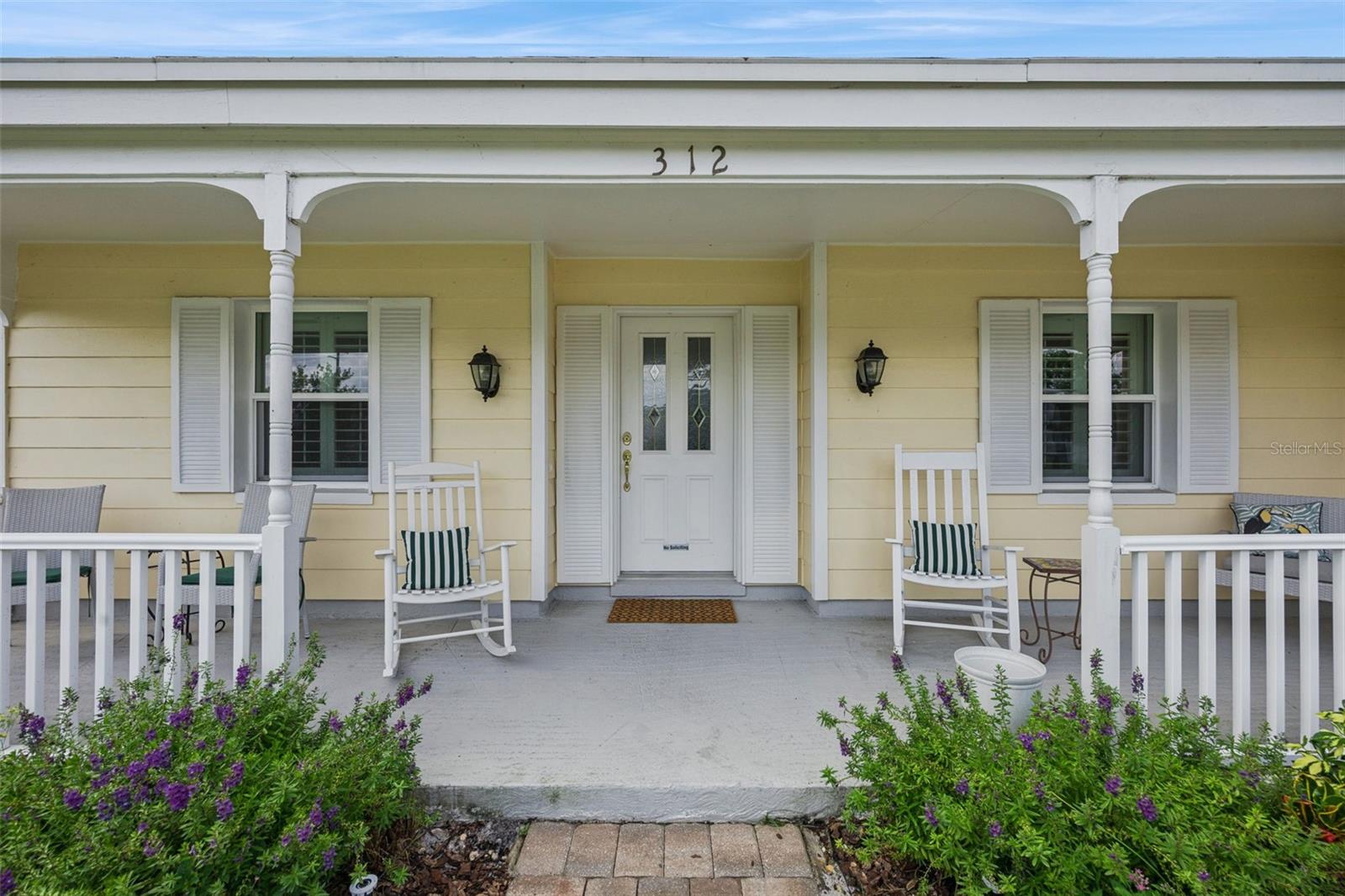 312 OAK HILL DRIVE