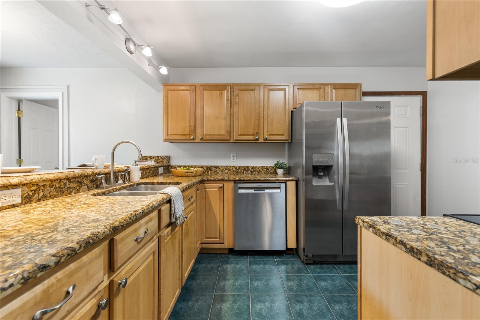 ROCK CREEK UNIT 2 REP - Residential
