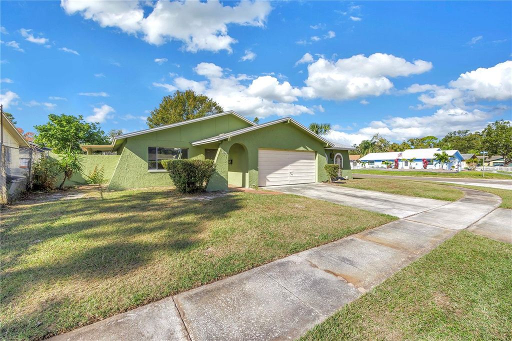 Photo of 9930 68th Street N, Pinellas Park, FL 33782 (MLS # TB8460316)
