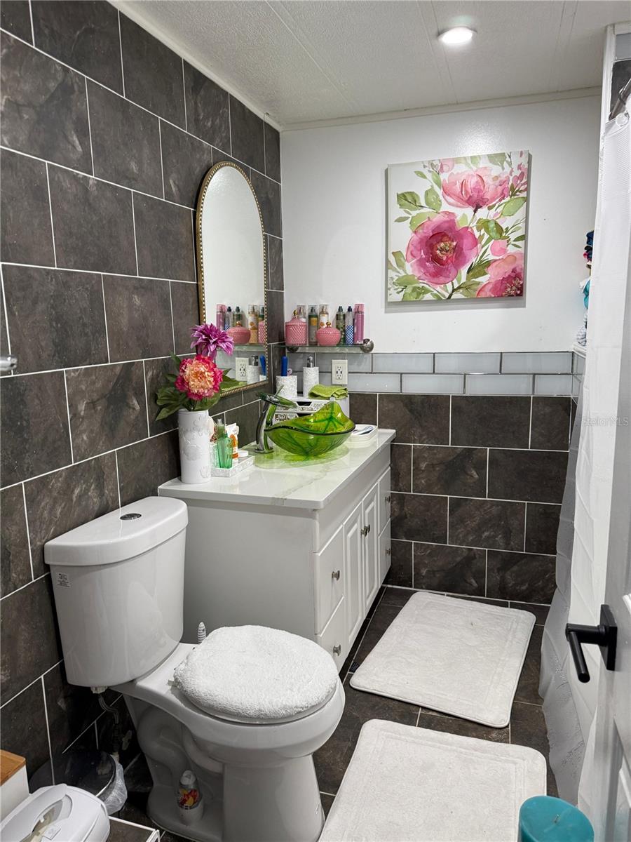 FAIRWAYS COUNTRY CLUB - Residential