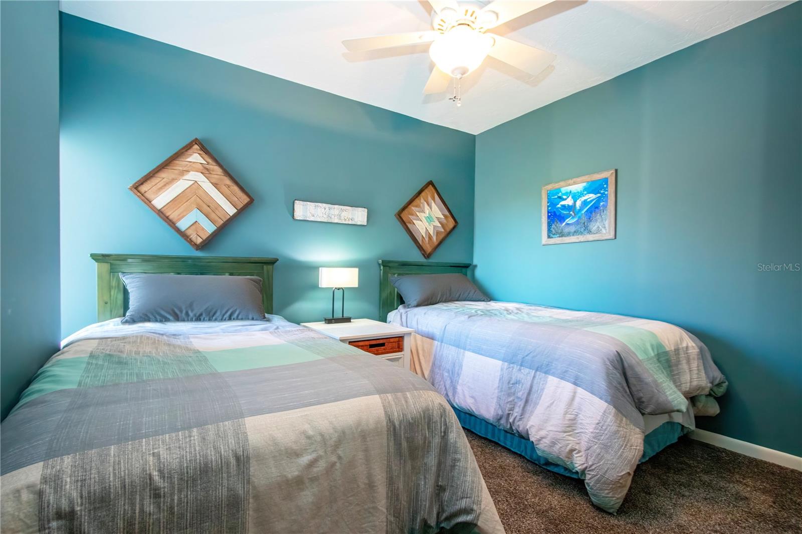 MIDNIGHT COVE II - Residential