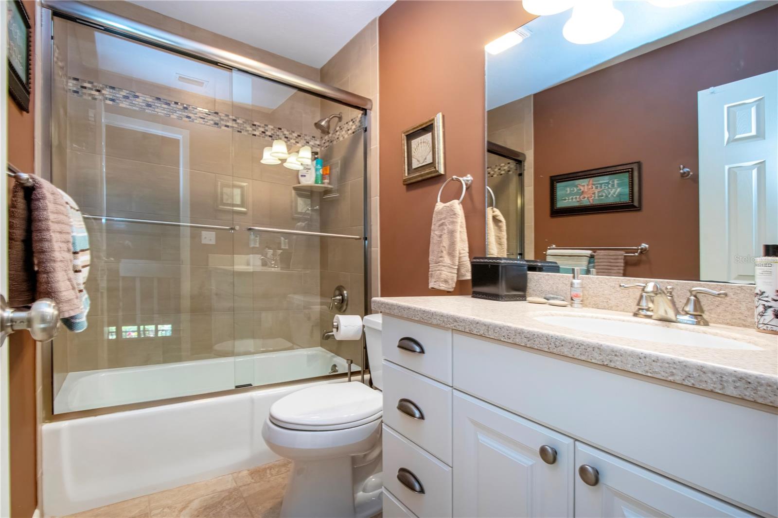 MIDNIGHT COVE II - Residential