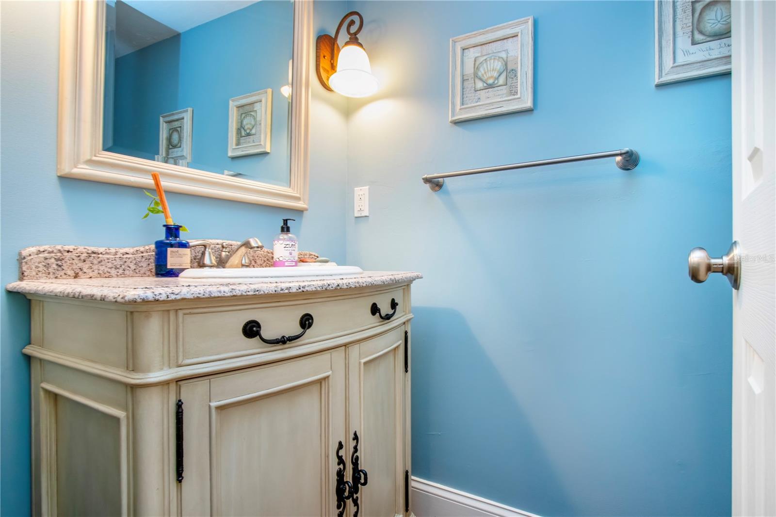 MIDNIGHT COVE II - Residential