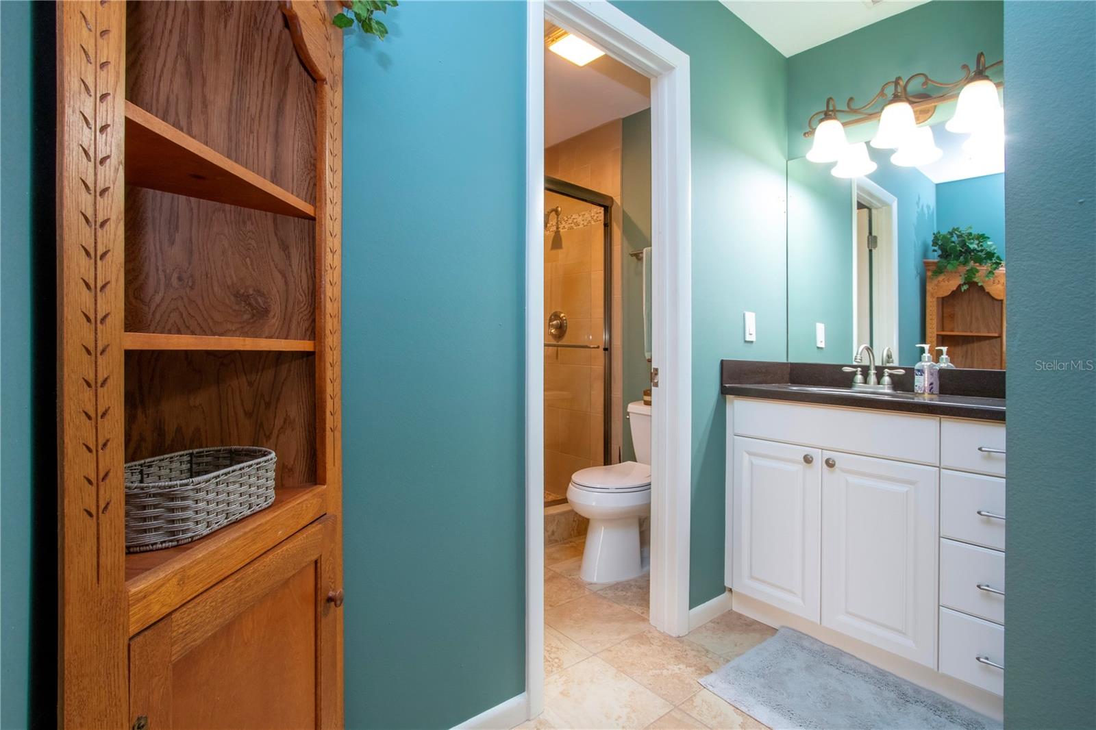 MIDNIGHT COVE II - Residential