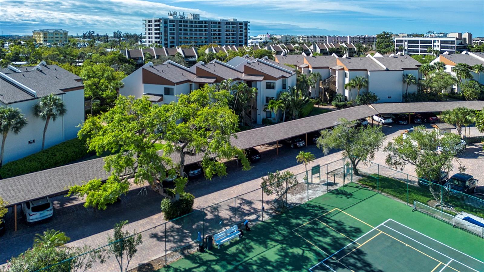 MIDNIGHT COVE II - Residential