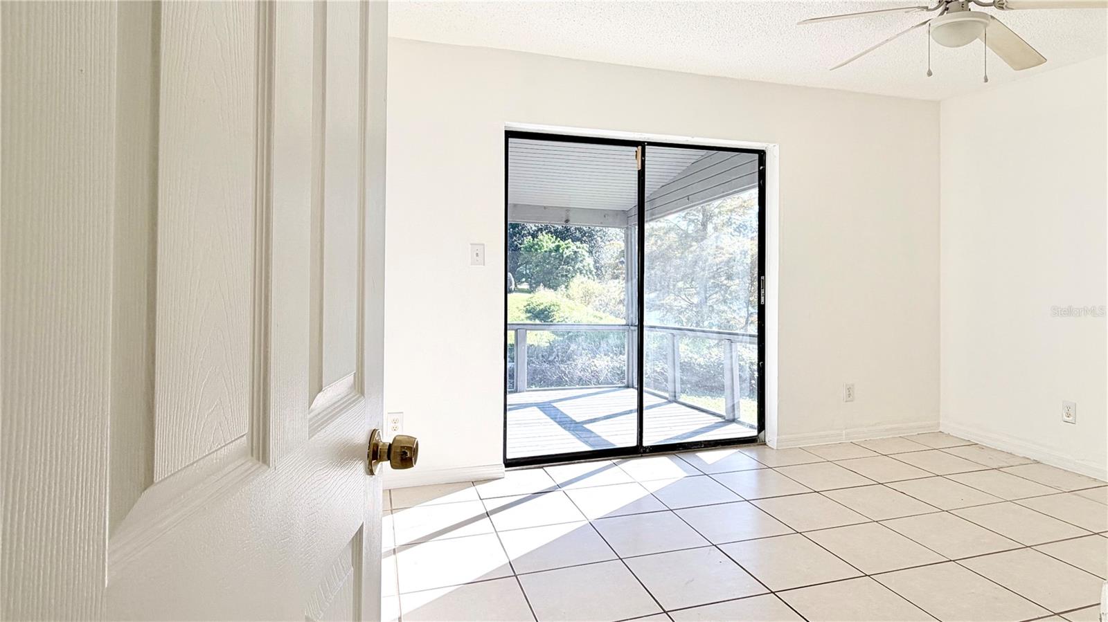 LAKE WAYMAN HEIGHTS LAKE ADD - Residential Lease