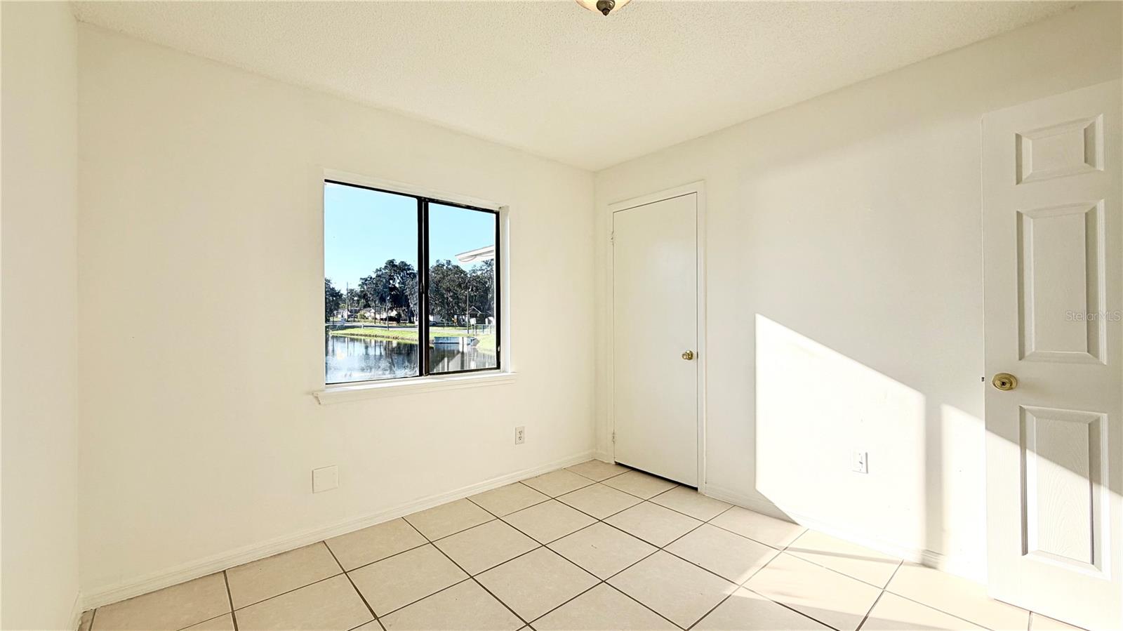 LAKE WAYMAN HEIGHTS LAKE ADD - Residential Lease