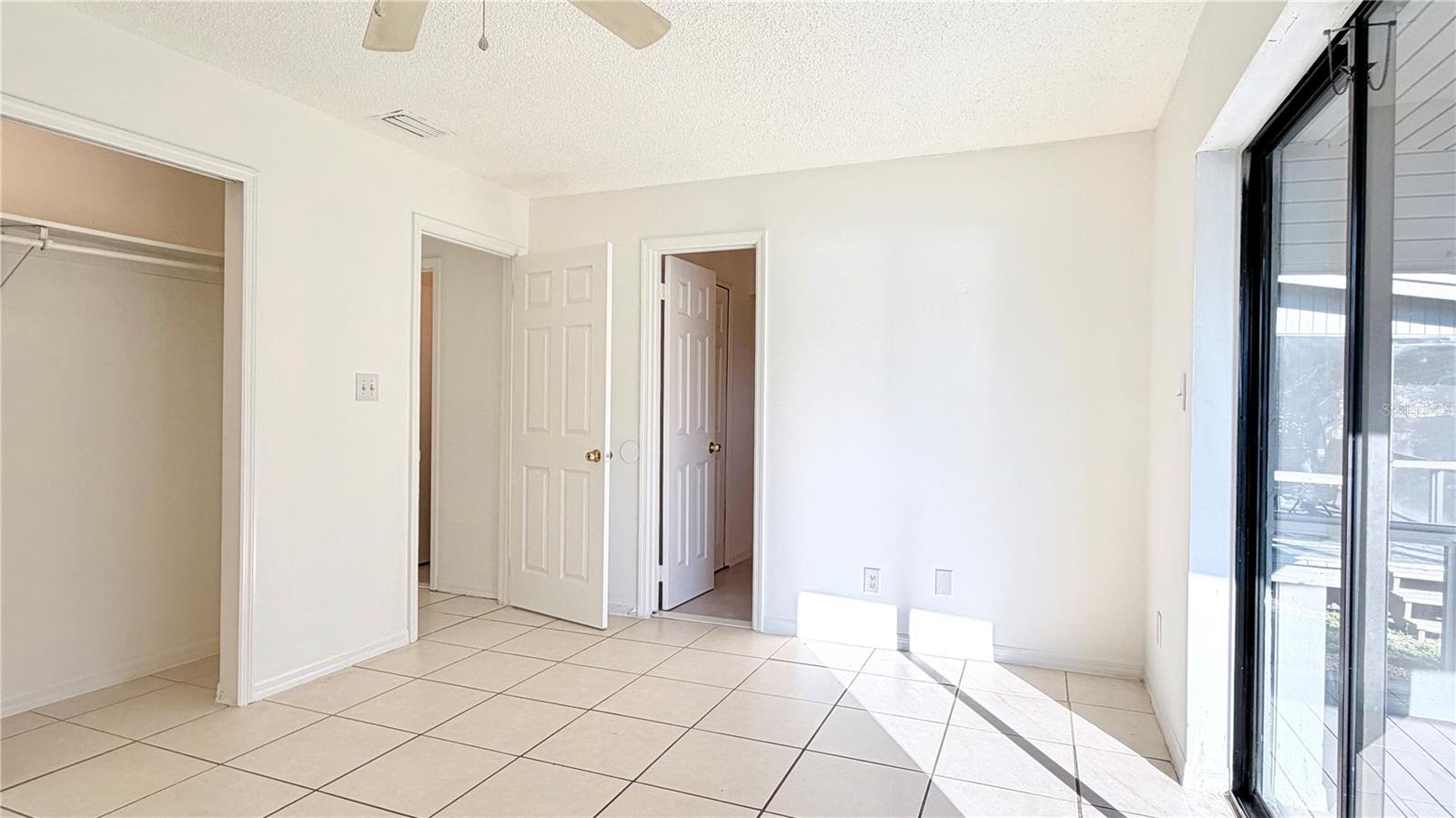 LAKE WAYMAN HEIGHTS LAKE ADD - Residential Lease