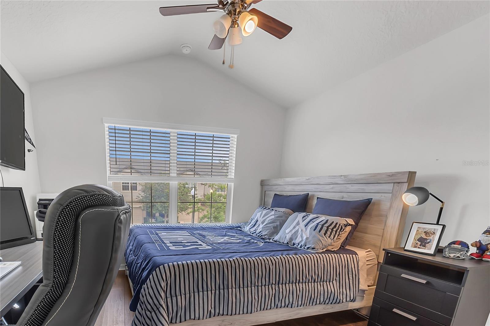 EMERSON NORTH TWNHMS - Residential