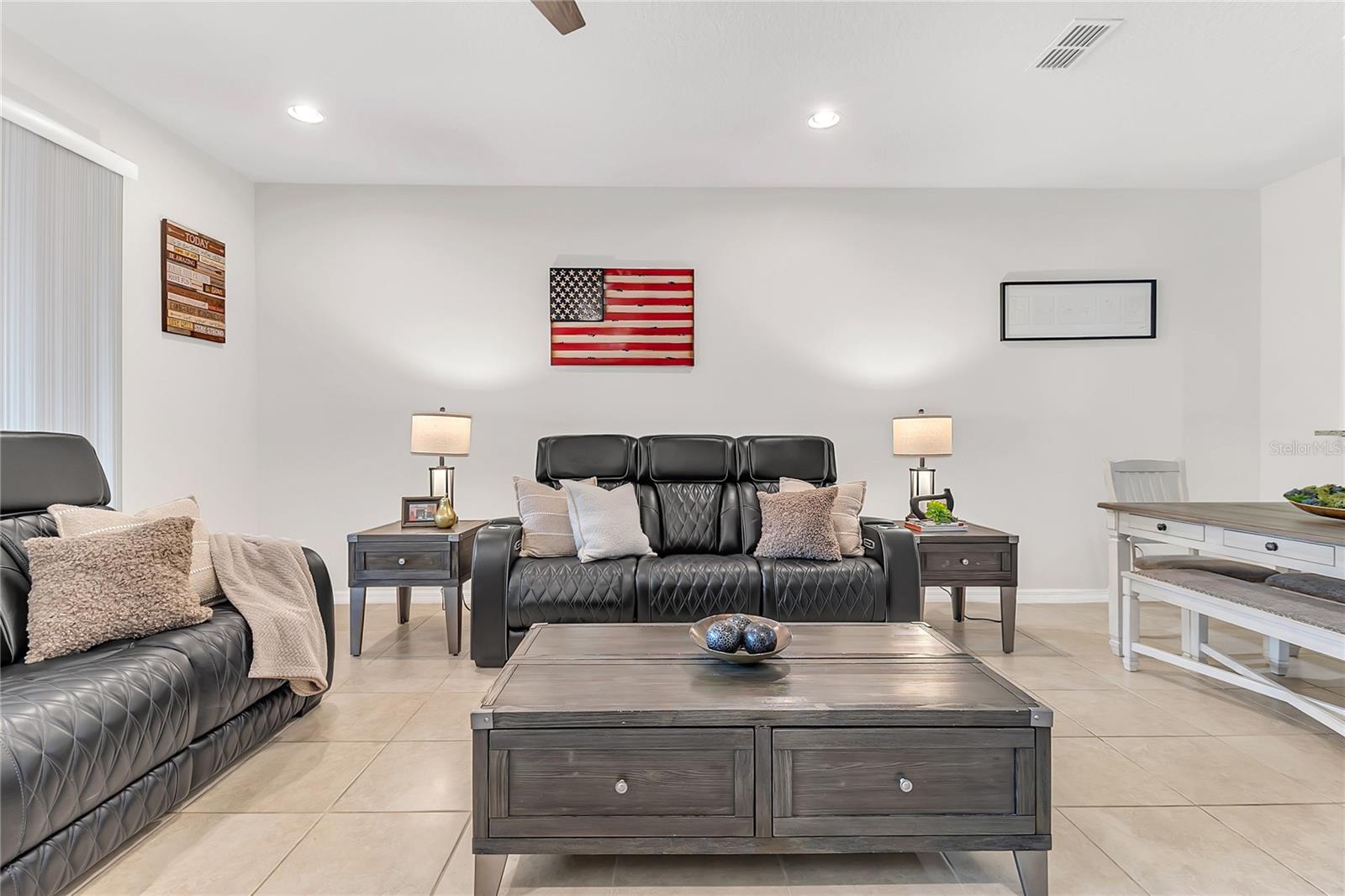 EMERSON NORTH TWNHMS - Residential