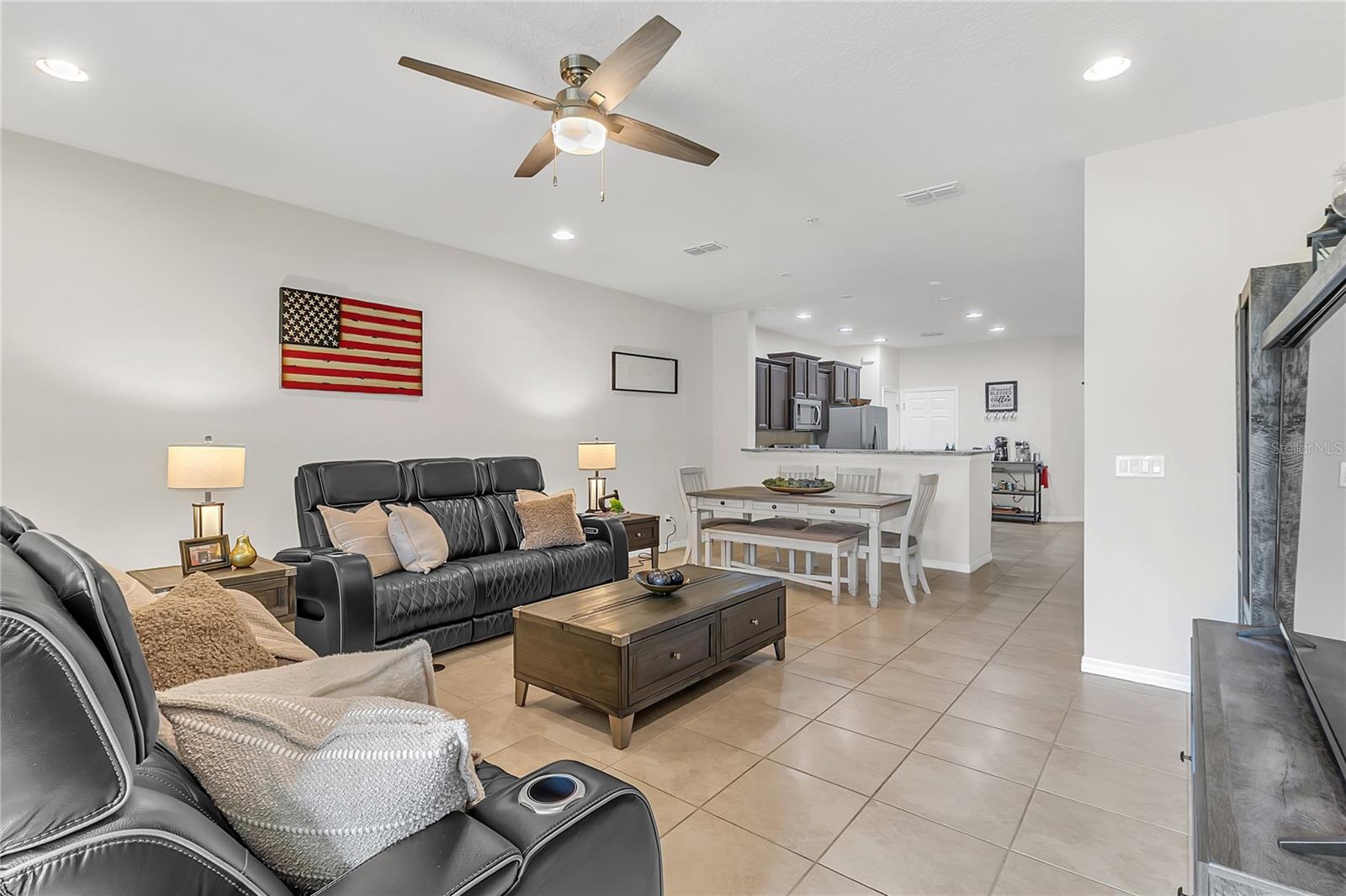 EMERSON NORTH TWNHMS - Residential