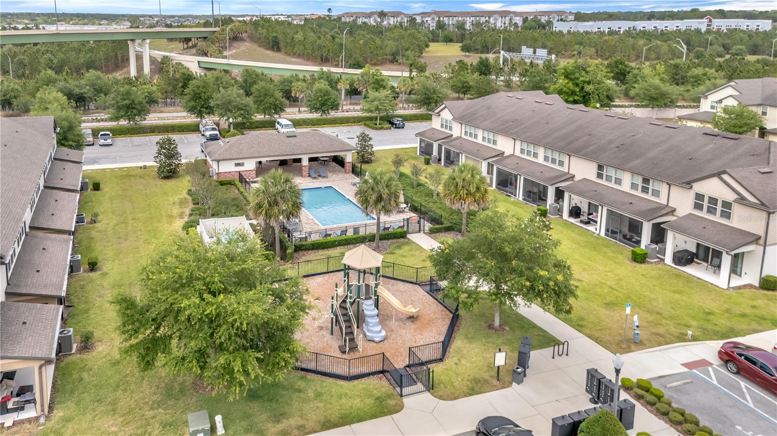 EMERSON NORTH TWNHMS - Residential