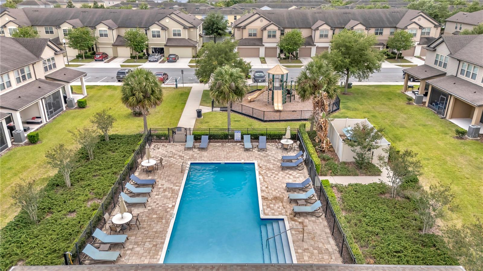 EMERSON NORTH TWNHMS - Residential