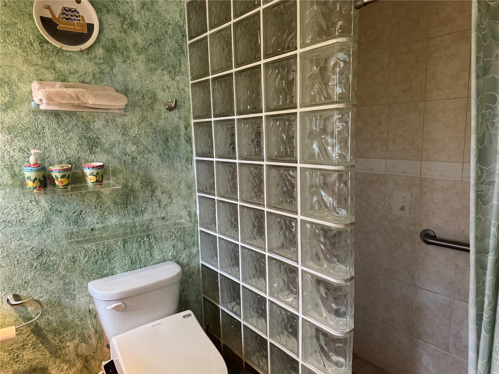 SARASOTA GOLF CLUB COLONY 4 - Residential