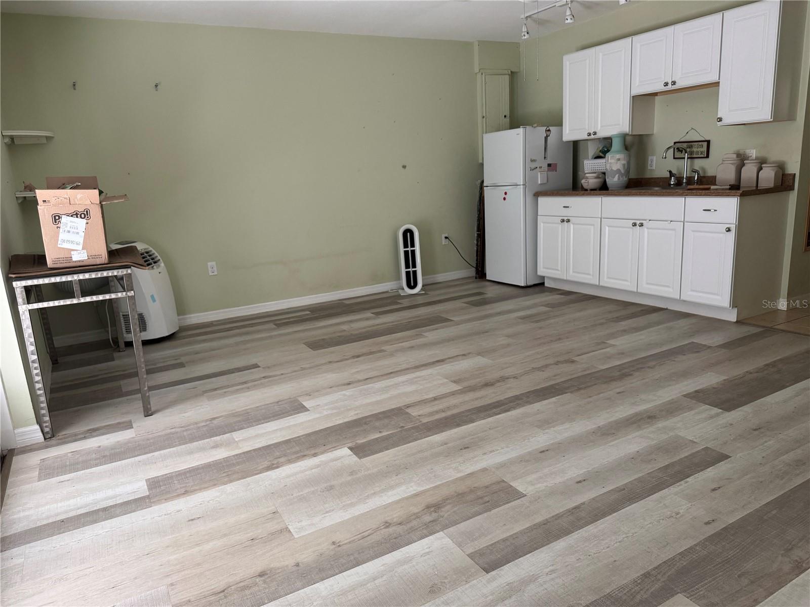 SARASOTA GOLF CLUB COLONY 4 - Residential