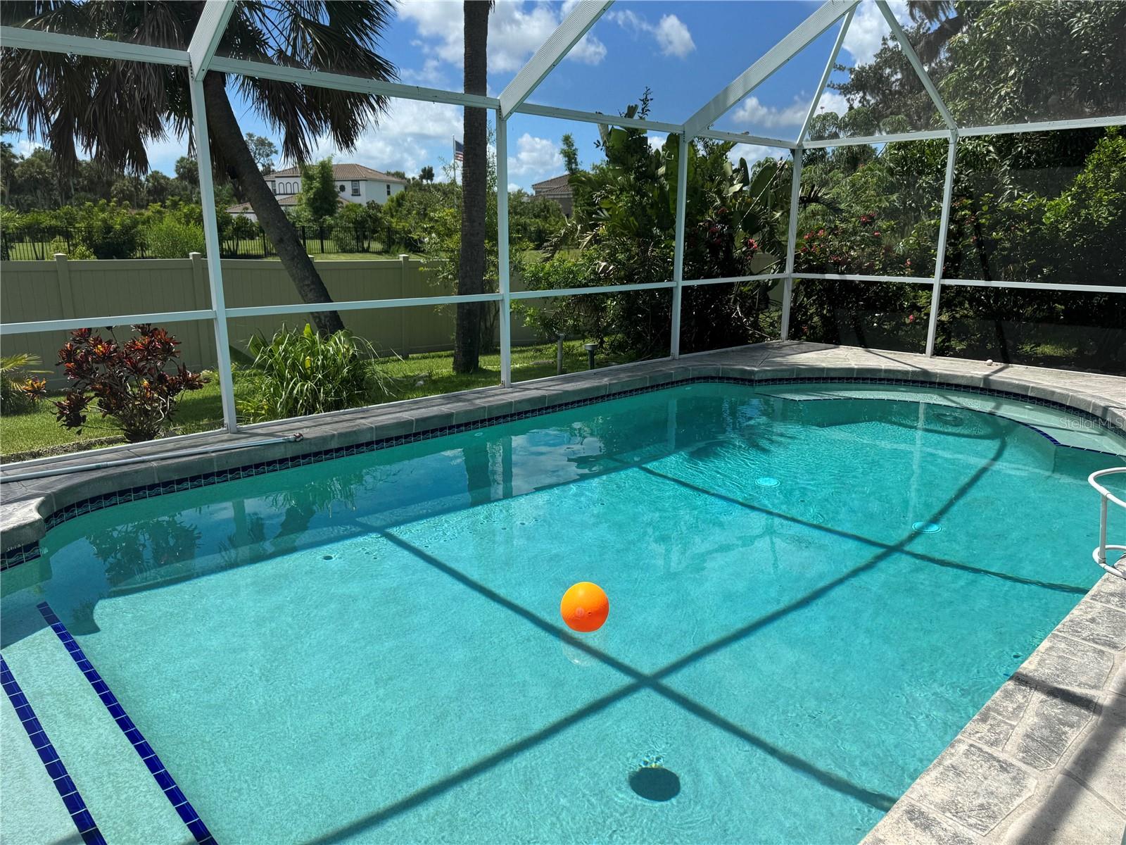 SARASOTA GOLF CLUB COLONY 4 - Residential