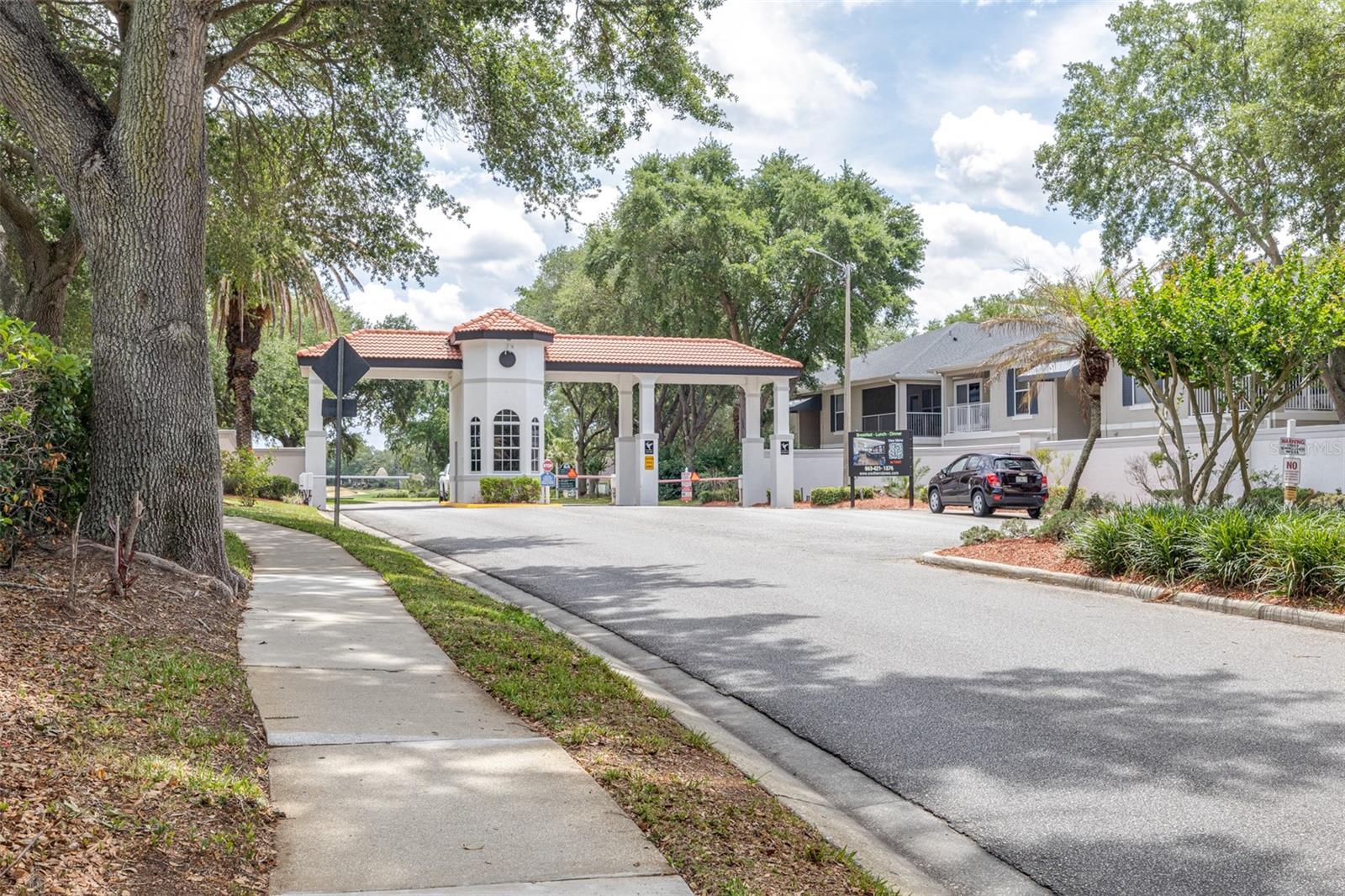 CARIBBEAN COVE - Residential