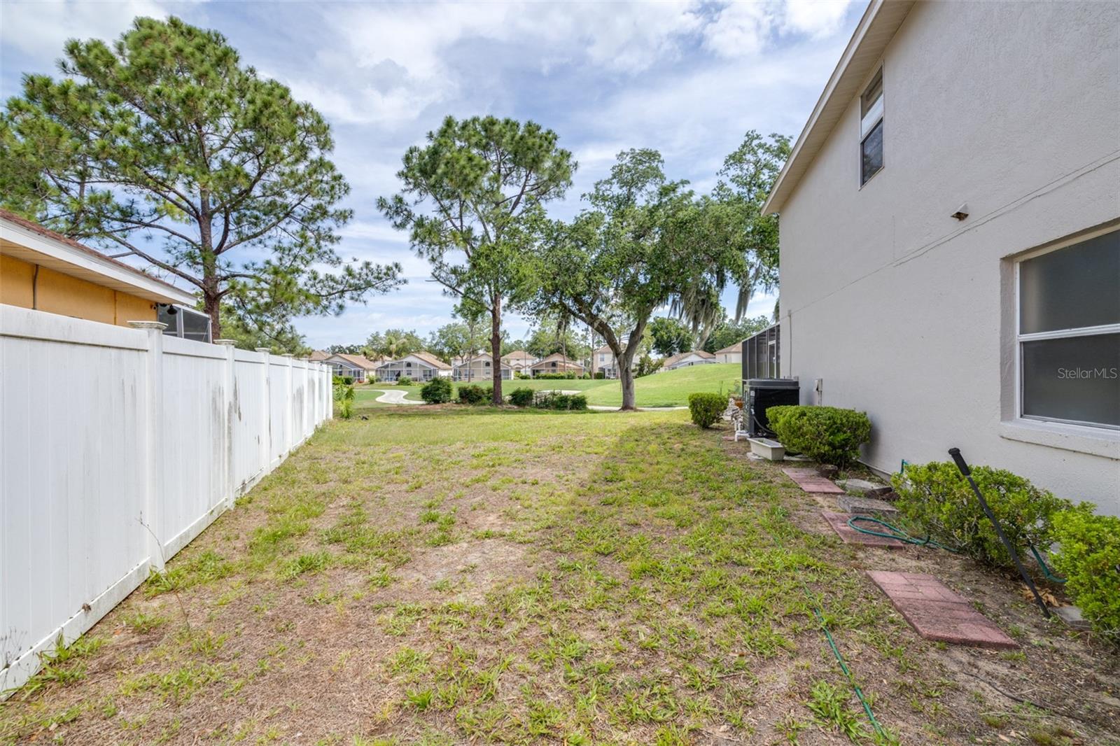 CARIBBEAN COVE - Residential
