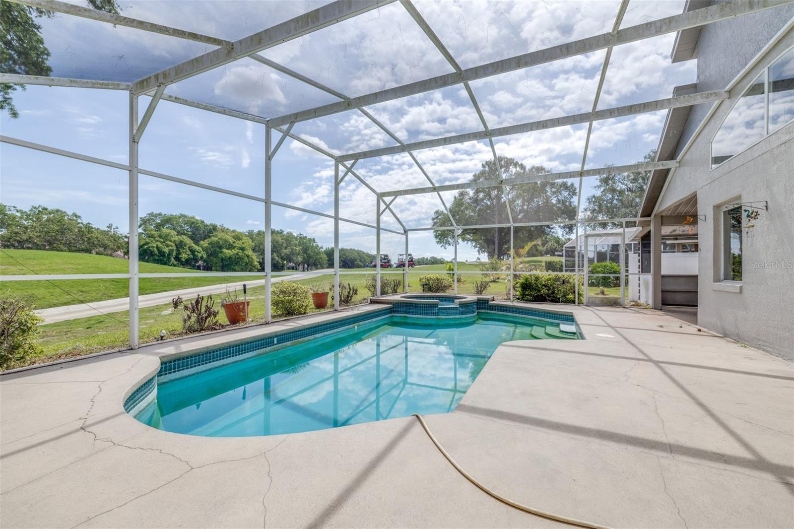 CARIBBEAN COVE - Residential