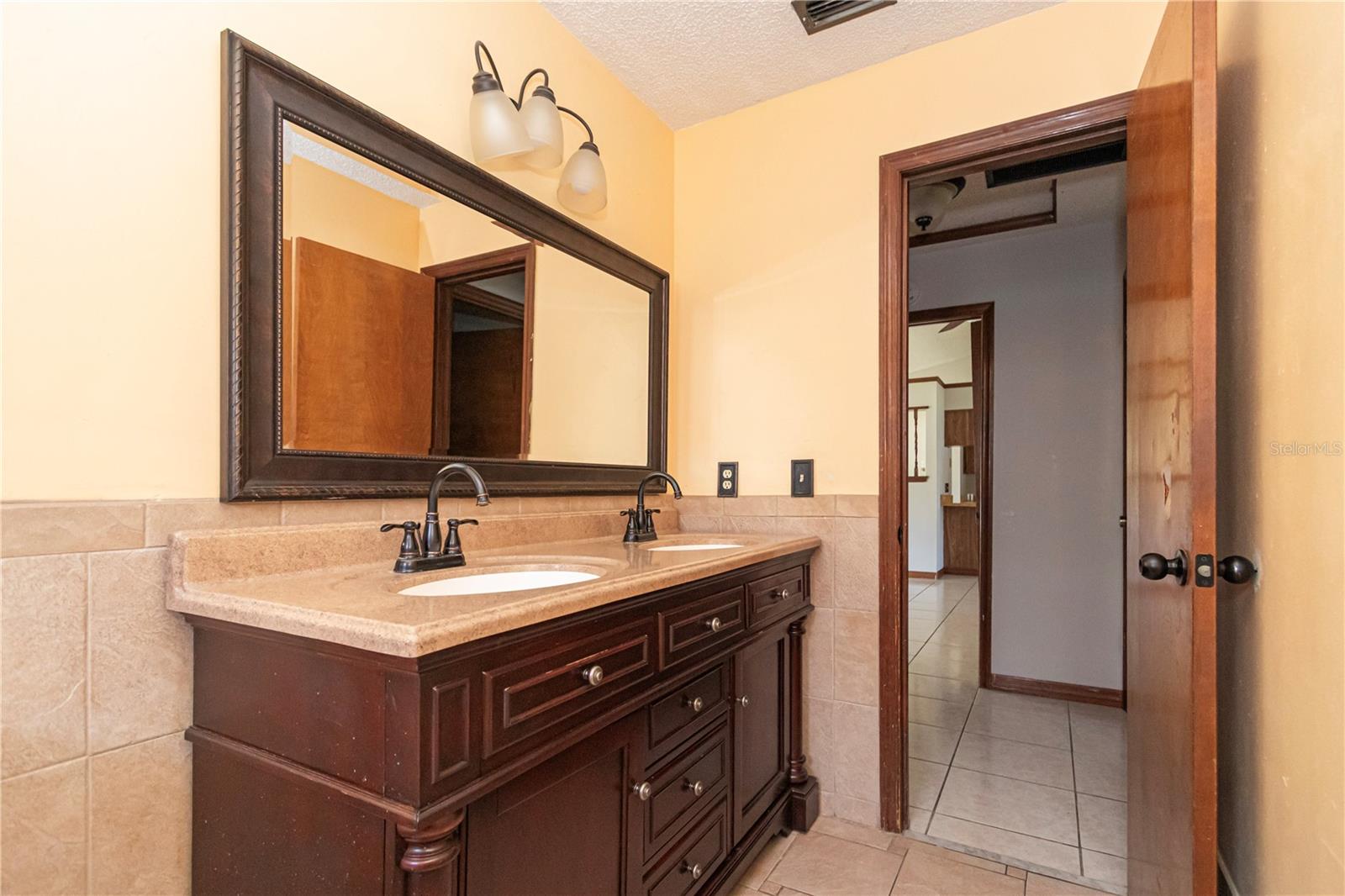 MARION OAKS 02 - Residential