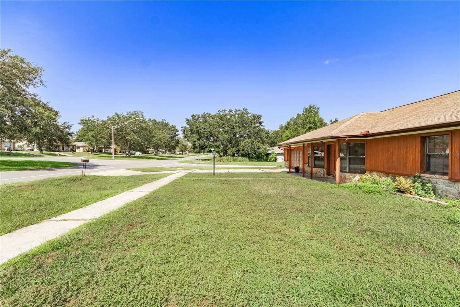 MARION OAKS 02 - Residential