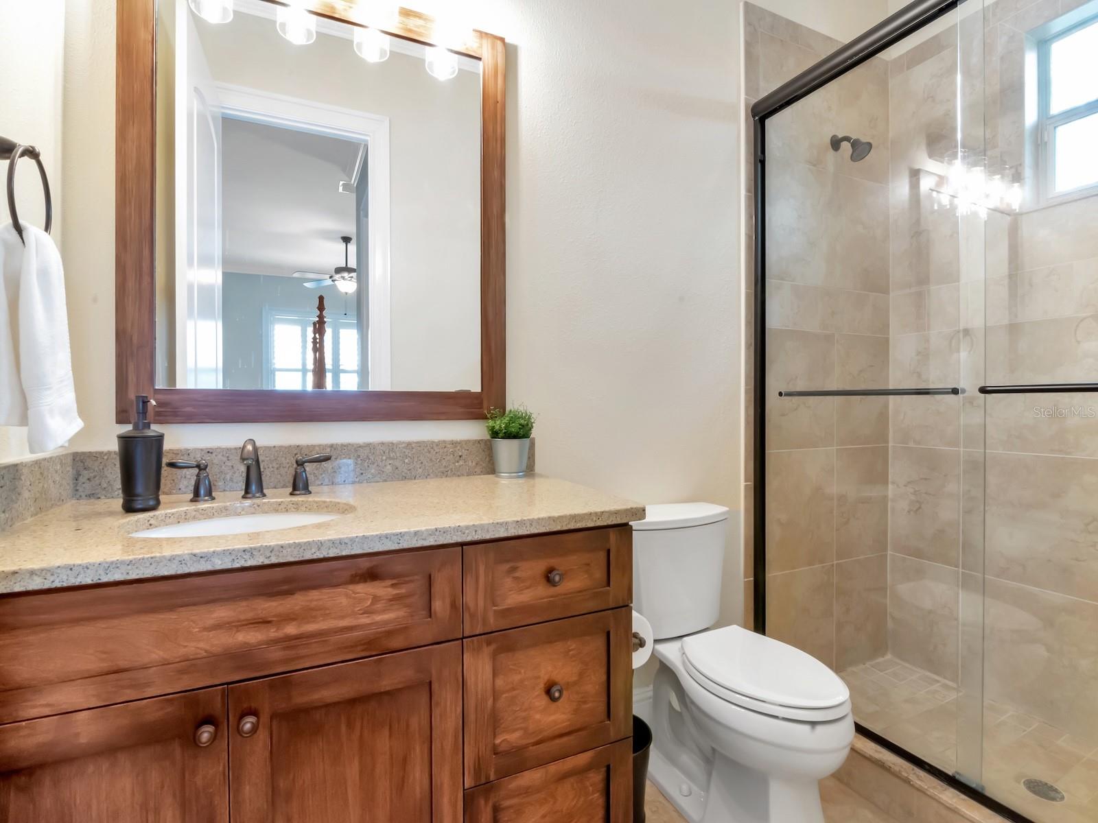 DAVIS ISLANDS PB10 PG52 TO 57 - Residential