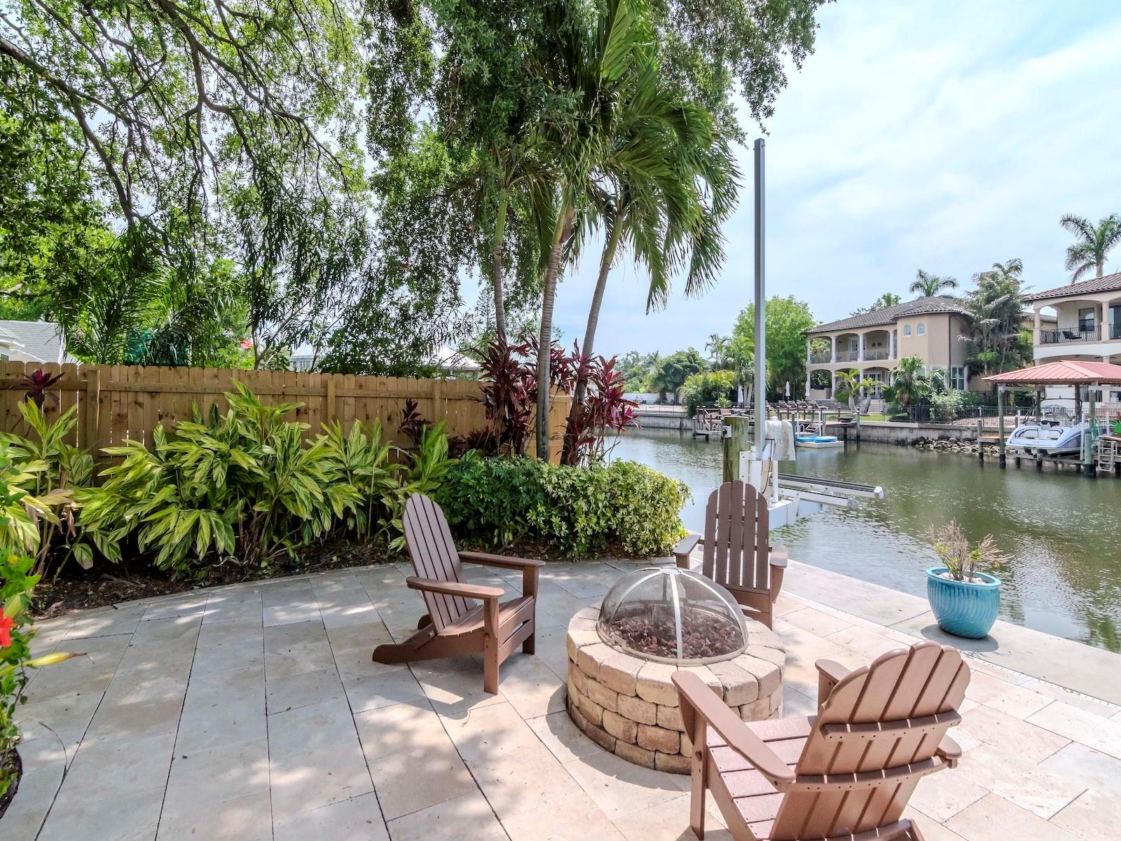 DAVIS ISLANDS PB10 PG52 TO 57 - Residential