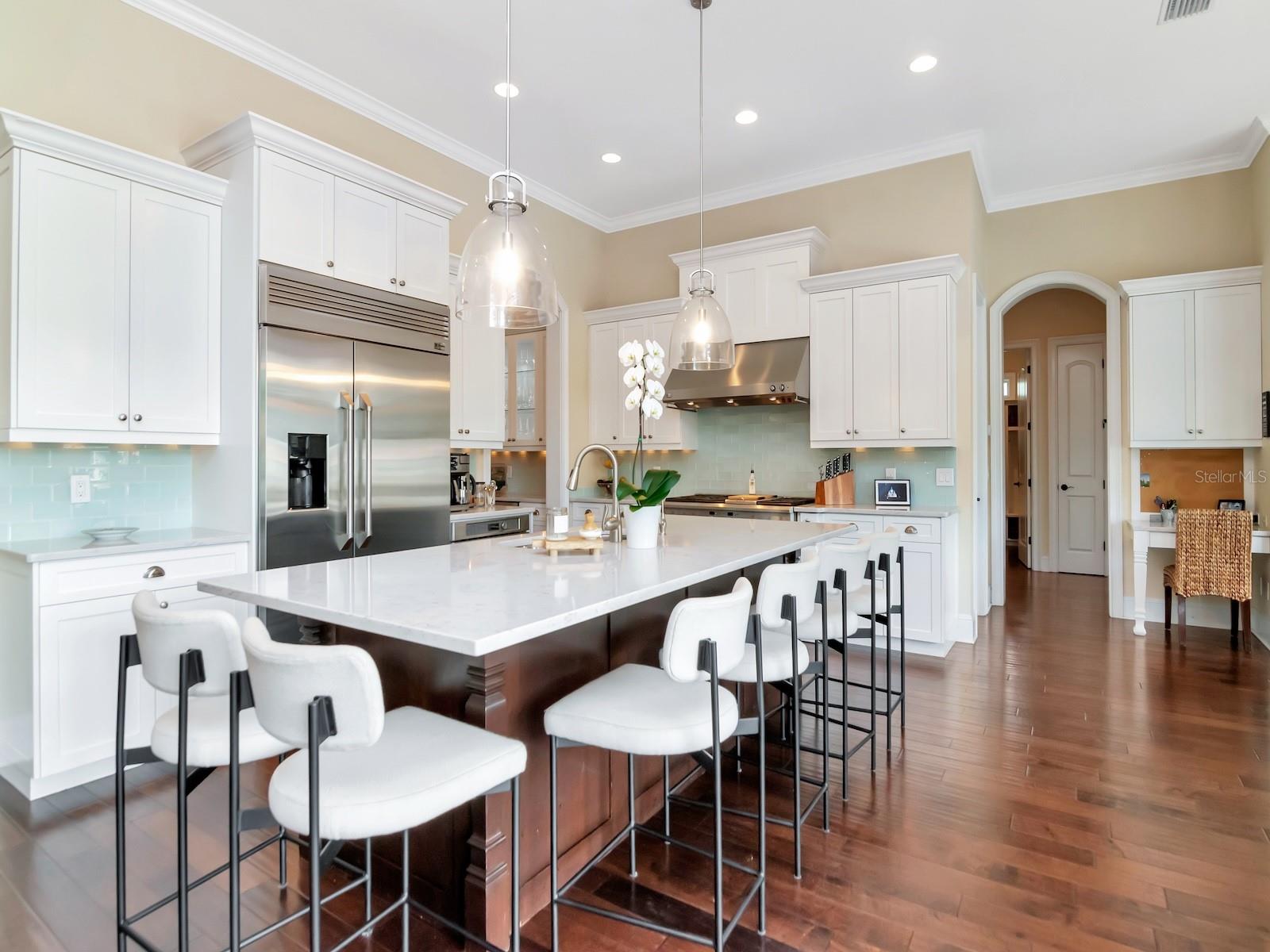 DAVIS ISLANDS PB10 PG52 TO 57 - Residential