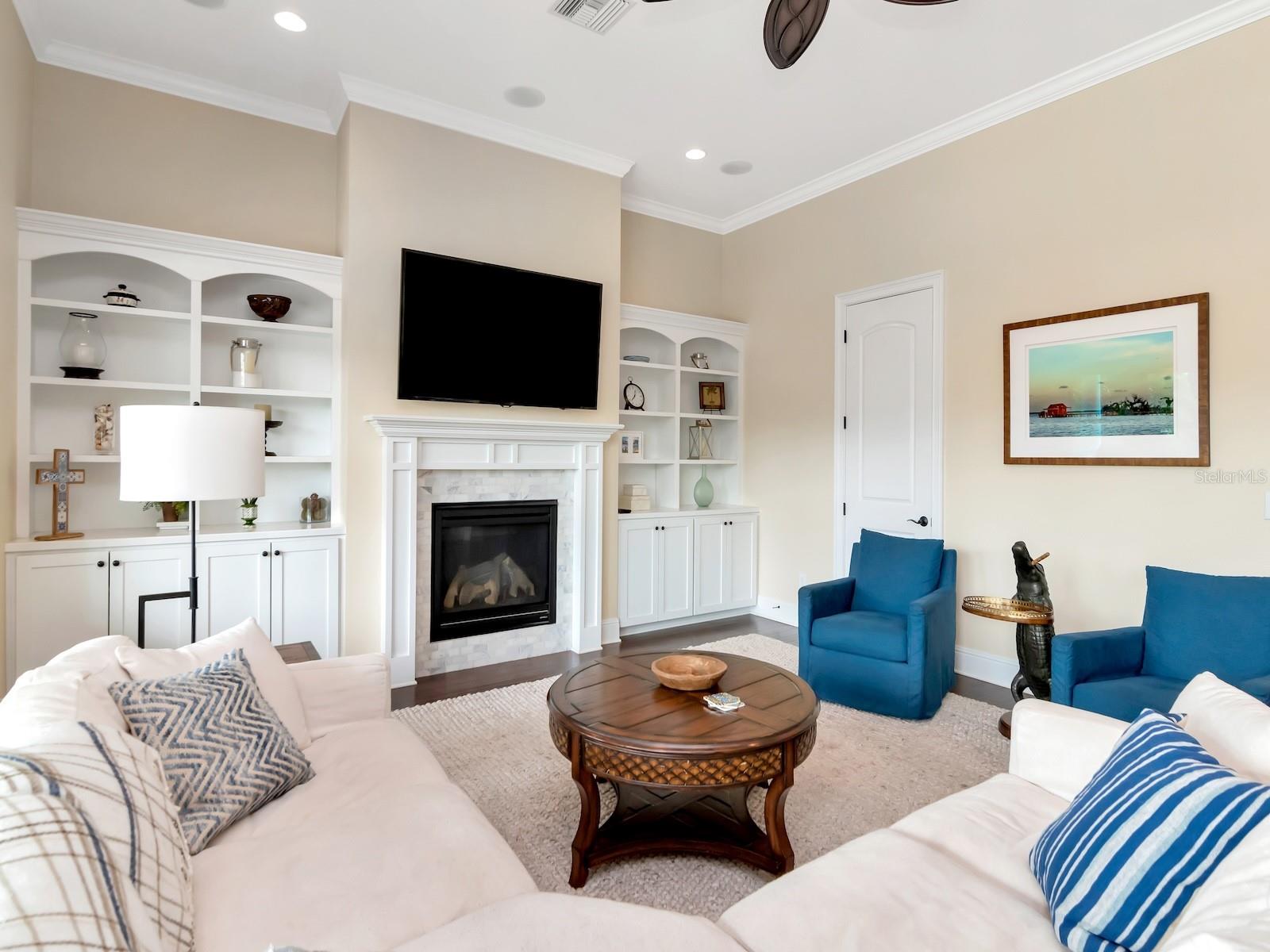 DAVIS ISLANDS PB10 PG52 TO 57 - Residential