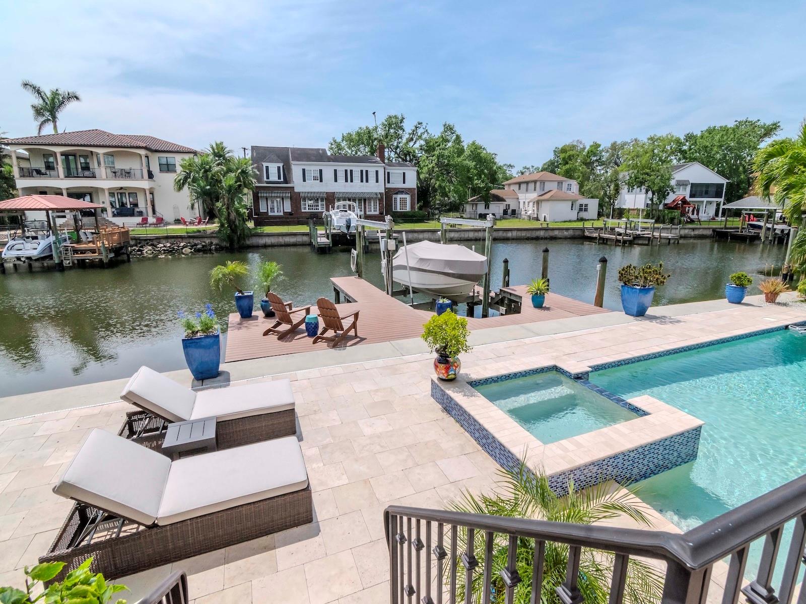 DAVIS ISLANDS PB10 PG52 TO 57 - Residential