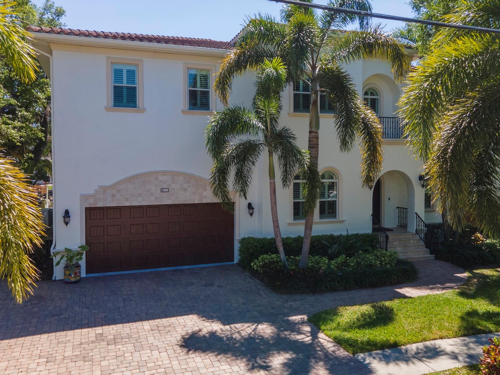 DAVIS ISLANDS PB10 PG52 TO 57 - Residential